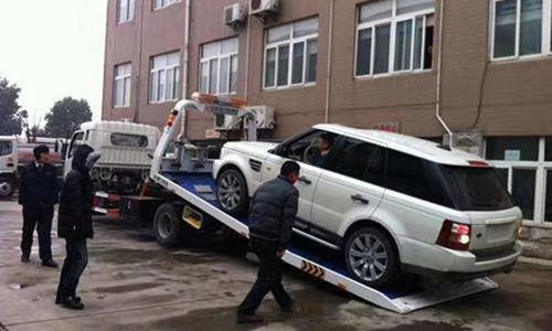蘇州汽車道路救援價格 汽車搭電服務